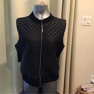 Athleisure Sioni black quilted front, sweater back, zip up vest. Size L …